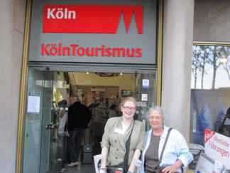 Ute Fendel and Cornelia Seckel outside the Cologne Tourism Office