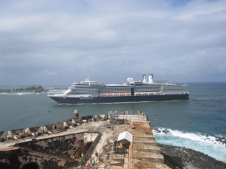 holland america and el morro fort