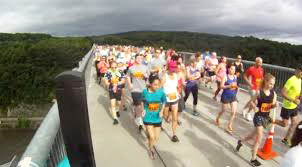 Runners on the Walkway