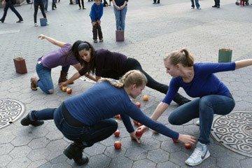 OnSite NYC Event: Union Square, Migliorelli Farm Apples (Photographer, Maegan Keller)